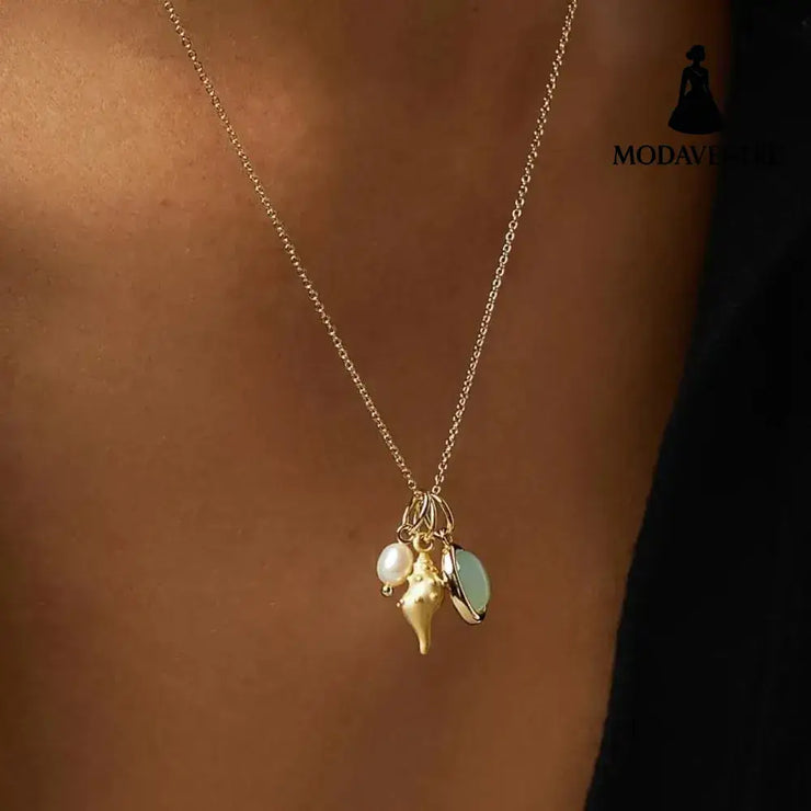 14K Gold-Plated Natural Crystal Conch Pendant Necklace Gold / One Size