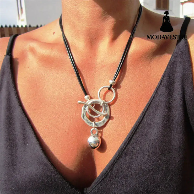 Bohemian Ring Leather Necklace OT Buckle Drop XL2050 / 1PC