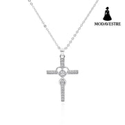 Creative 925 sterling silver heart-shaped cross necklace with fashionable simple and versatile accessories