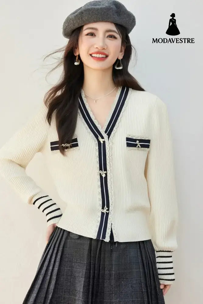 Cute V-neck Lace Patchwork Knit Cardigan Top for Women Korean Academic Style