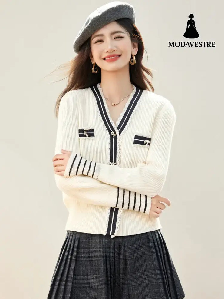 Cute V-neck Lace Patchwork Knit Cardigan Top for Women Korean Academic Style Apricot / S