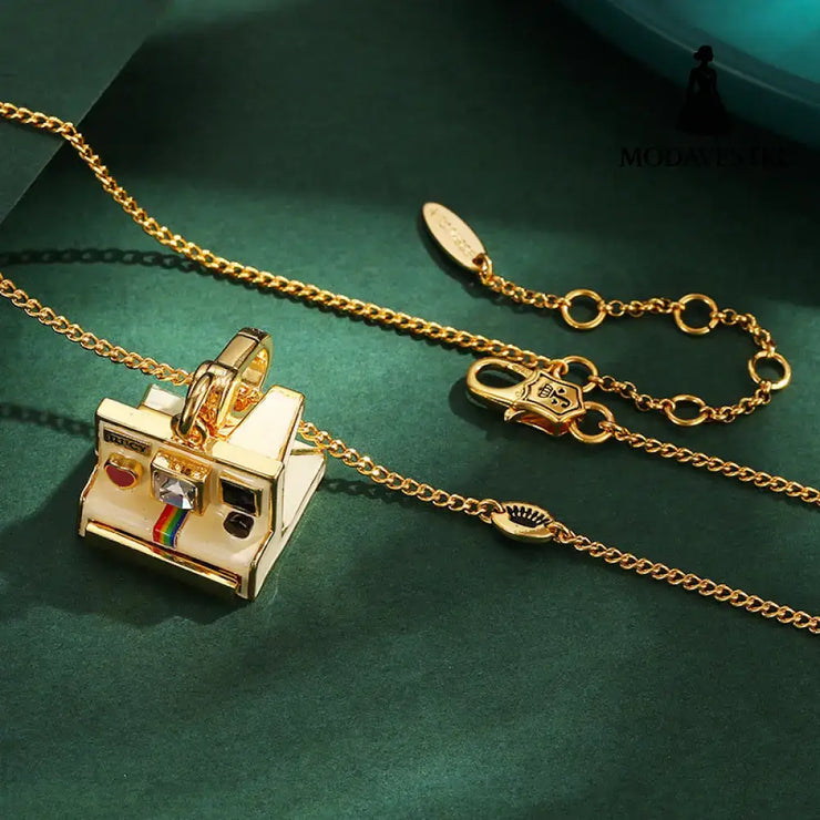 Enamel glazed three-dimensional Polaroid movable camera pendant high-end necklace