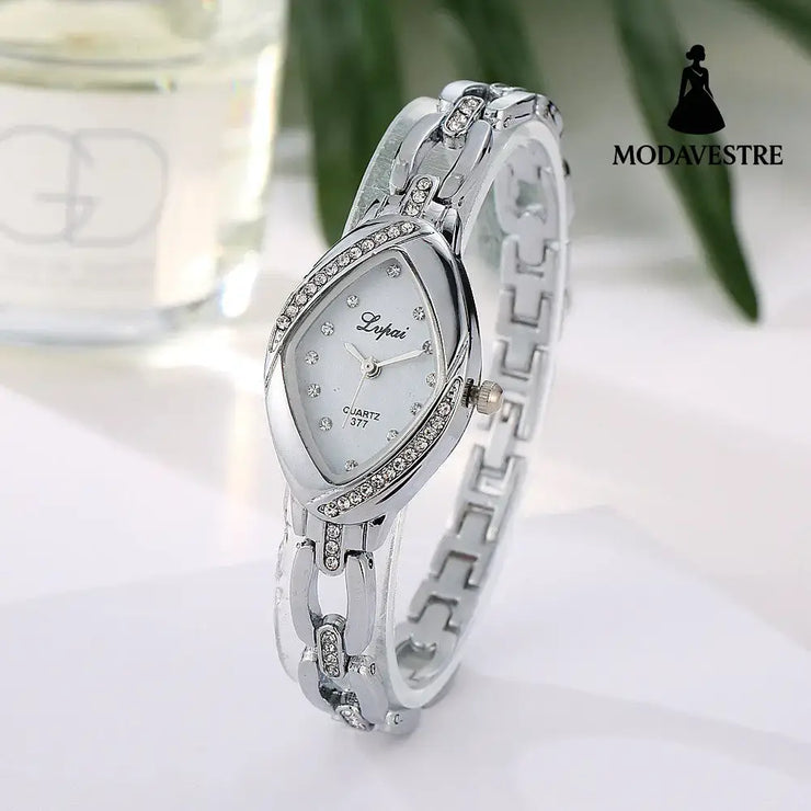 Fashion Women’s Bracelet Watch Diamond Bracelet Watch Women Silver white