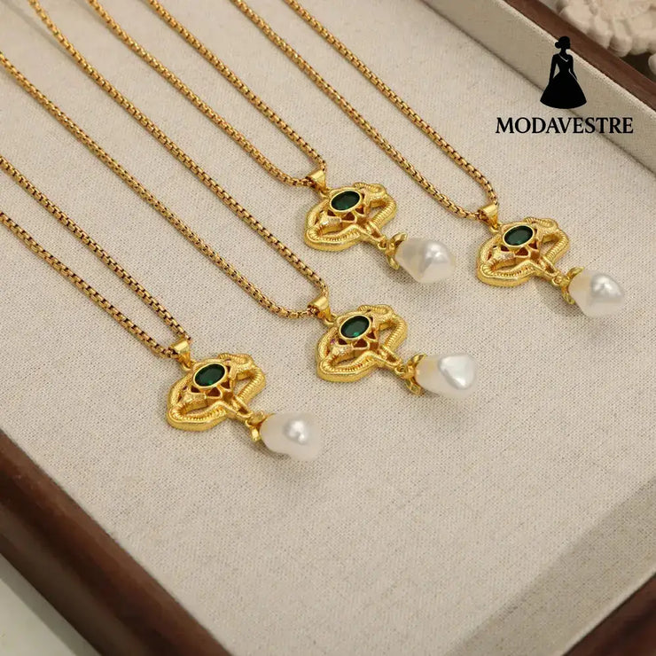 Freshwater Pearl Titanium Steel Geometric Necklace Gold / One Size