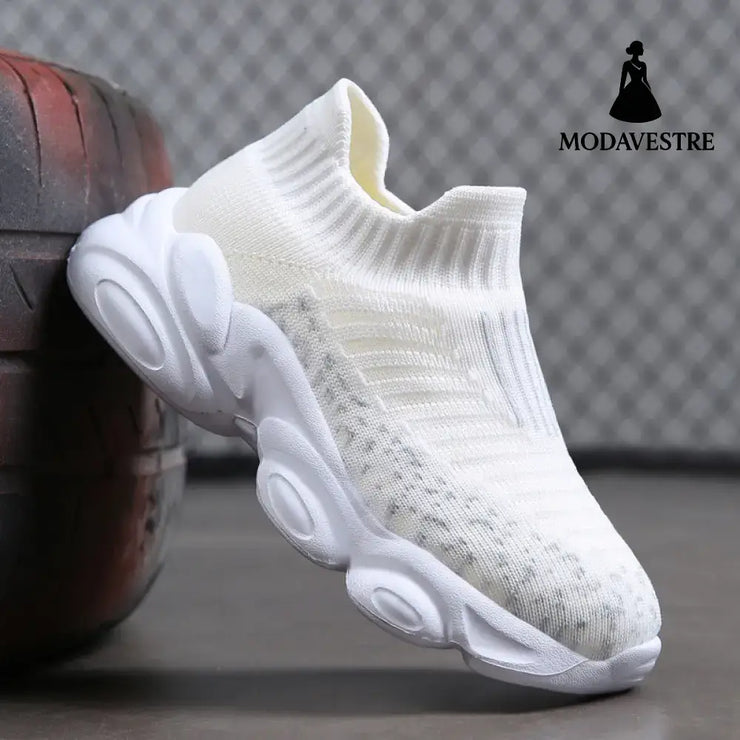 Girls’ Soft Footwear Casual Shoes White / 26