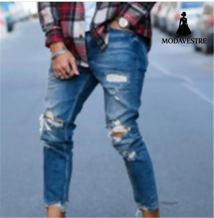 Hole men’’s jeans