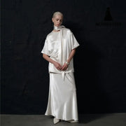 Minimalist Satin Triangle Scarf – Elegant Women’s Silk Look Neck & Head Wrap