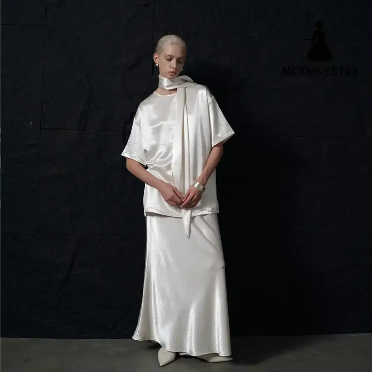 Minimalist Satin Triangle Scarf – Elegant Women’s Silk Look Neck & Head Wrap