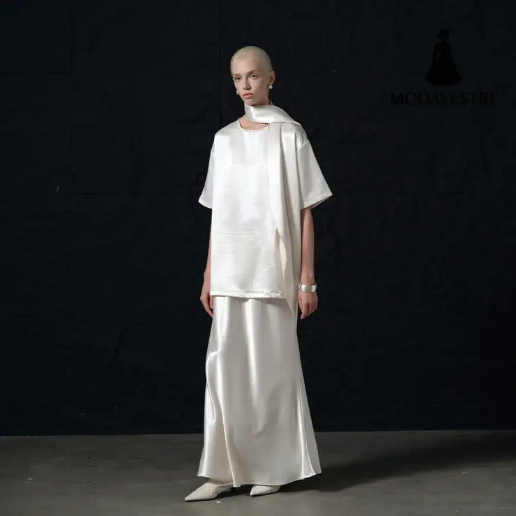 Minimalist Satin Triangle Scarf – Elegant Women’s Silk Look Neck & Head Wrap