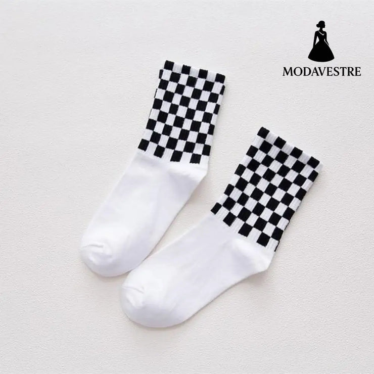 Plaid Checkered Skateboard Socks – Street Style Women’s Crew Socks - MODAVESTRE