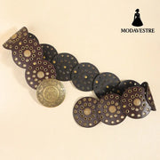 Retro Personality Men’s And Women’s Belts Exaggerated Hip Hop Punk Metal Cutout Round Fashion Belts