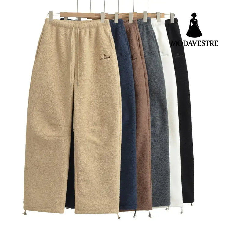 Shake fleece embroidered banana pants for women