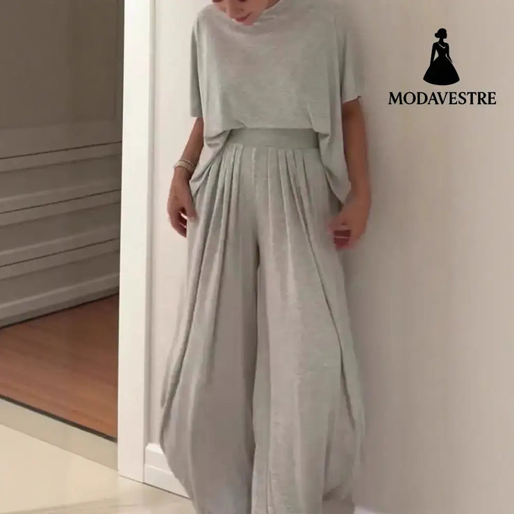 Solid Color Casual Loose Round Neck Wide Leg Pants Women’s Suit Trousers