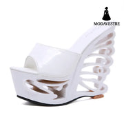 Super high heels with profiled heels White / 34