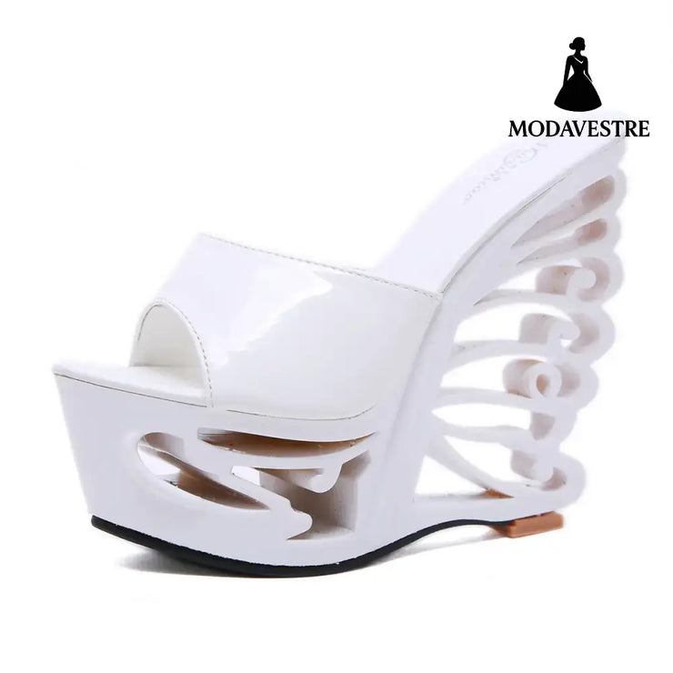 Super high heels with profiled heels White / 34