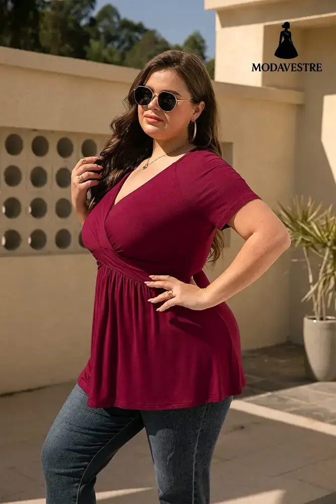 Women’s Plus Size T-shirt V-neck Top