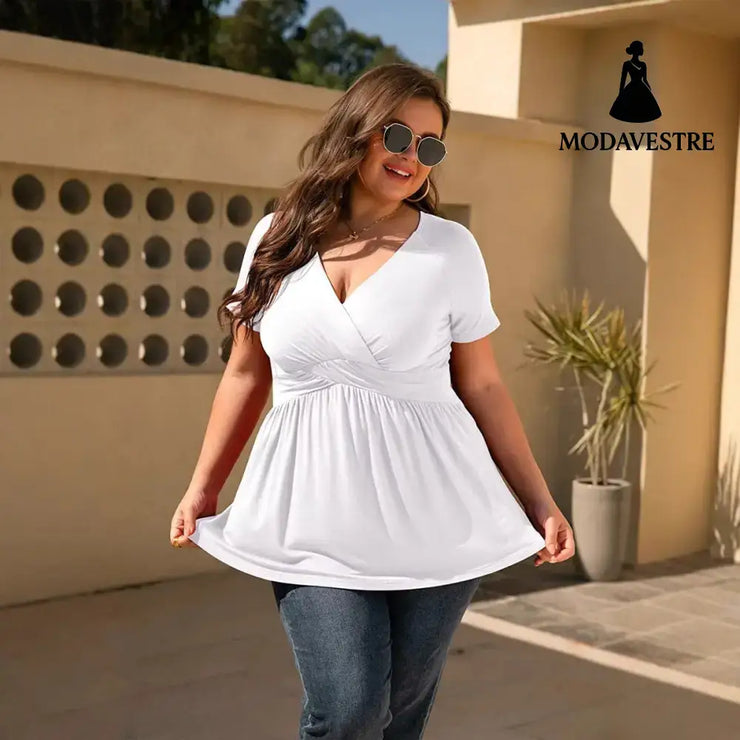 Women’s Plus Size T-shirt V-neck Top